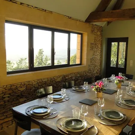 Avec Vue Exceptionnelle Sur La Vallee Villa