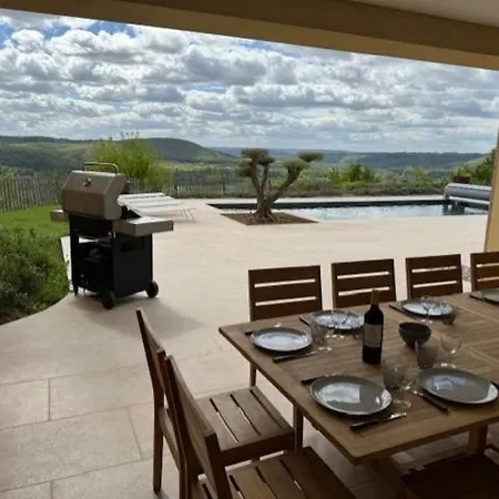 Avec Vue Exceptionnelle Sur La Vallee Vila *