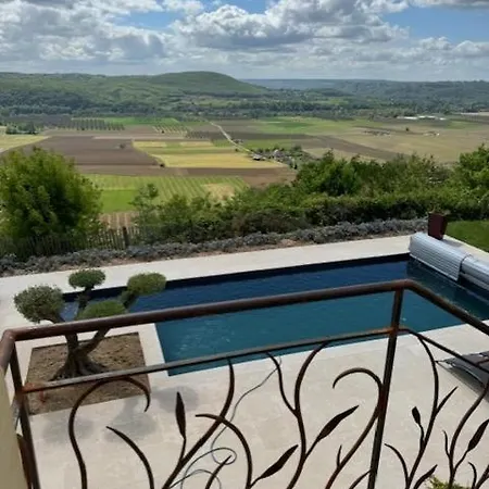 Vila Avec Vue Exceptionnelle Sur La Vallee *